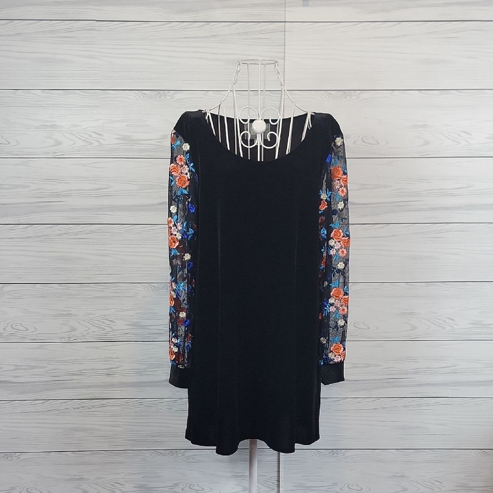 Silverado Black Velvet Dress with Floral Sleeves Womens Size S